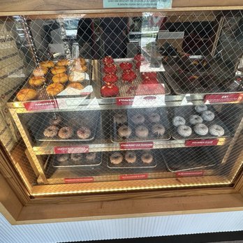 Federal Donuts & Chicken - Donuts Near Me - Wayne, Pennsylvania