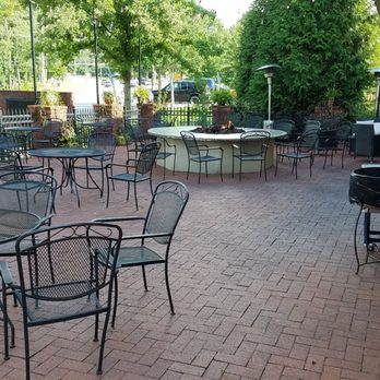 Fish Thyme - Cafes Near Me - Acworth, Georgia