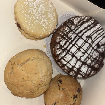 Tosca Italian Gourmet - Pastries - Italian Near Me - Cypress, Texas Tosca Italian Gourmet - Pastries - Italian Near Me - Cypress, Texas