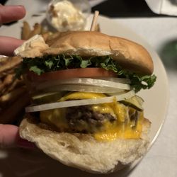 Squirrel Hill Cafe - Cheeseburger
