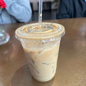 Cafe Luna - Coffee & Tea Near Me - Carmel-By-The-Sea, California