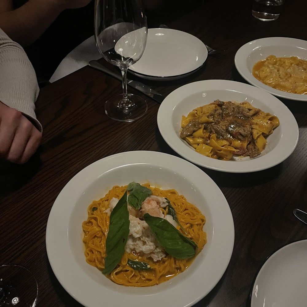 Mano A Mano - Tagliolini Pappardelle Agnolotti - Italian Near Me - Chicago, Illinois Mano A Mano - Tagliolini Pappardelle Agnolotti - Italian Near Me - Chicago, Illinois