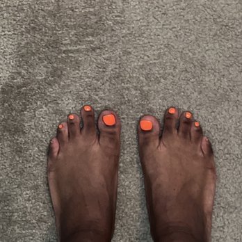 Unique Nails & Spa - Shellac French Gel Pedicure - Nail Salons Near Me - Temecula, California