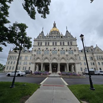 Connecticut State Capitol - Public Services & Government Near Me - Hartford, Connecticut Connecticut State Capitol - Public Services & Government Near Me - Hartford, Connecticut