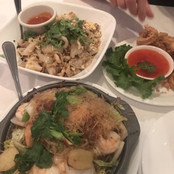 SriPraPhai Thai Restaurant - Thai Near Me - Williston Park, New York SriPraPhai Thai Restaurant - Thai Near Me - Williston Park, New York