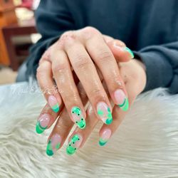 Nails Envy & Spa