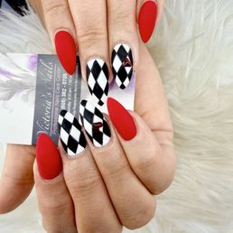 Nails, red, argyle design