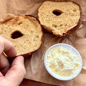 Einstein Bros. Bagels - Sorry, tiny little bagels not even toasted. - Bagels Near Me - Pasadena, California