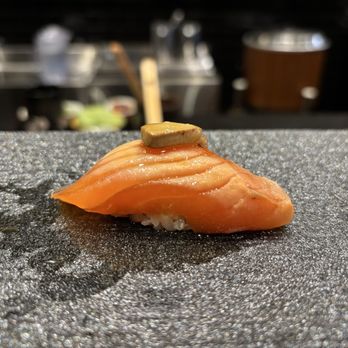 Kimyo Omakase - King Salmon - Sushi Bars Near Me - Brooklyn, New York