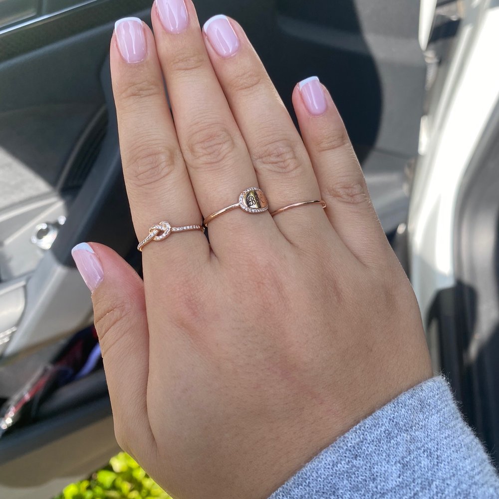 French nails by Alice French nails by Alice