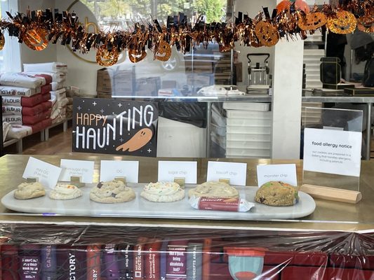 Chip Cookies by null