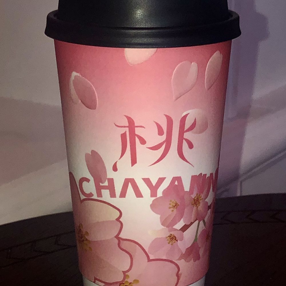 CHAYANN - White Peach Oolong Tea - Bubble Tea Near Me - Flushing, New York