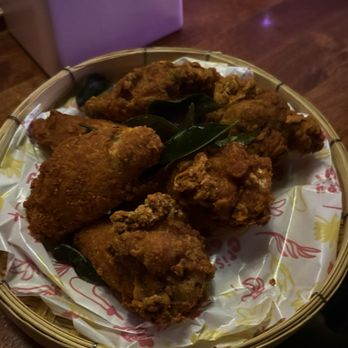 Crispy Gai - Gaeng Pèt Wings - Chicken Wings Near Me - Portland, Maine