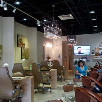 iNail Spa - It's beautiful inside iNail! - Nail Salons Near Me - Miami Beach, Florida