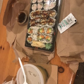 Sumo Sushi - Happy Lunch 3 Roll Special - Sushi Bars Near Me - Philadelphia, Pennsylvania Sumo Sushi - Happy Lunch 3 Roll Special - Sushi Bars Near Me - Philadelphia, Pennsylvania