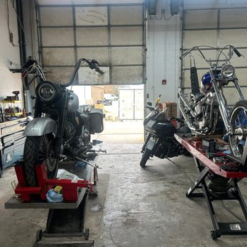 Harlee Mike’s Garage - Motorcycle Repair Near Me - East Dundee, Illinois Harlee Mike’s Garage - Motorcycle Repair Near Me - East Dundee, Illinois