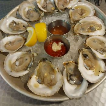 Trattoria Fondi - Fresh oysters - Italian Near Me - Bedford, New Hampshire Trattoria Fondi - Fresh oysters - Italian Near Me - Bedford, New Hampshire