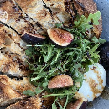 Bodega Wine Bar - Figgin' Burrata - Wine Bars Near Me - Santa Monica, California Bodega Wine Bar - Figgin' Burrata - Wine Bars Near Me - Santa Monica, California