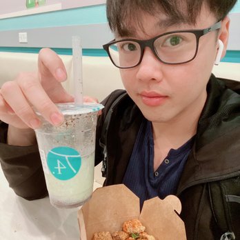 T4 - Popcorn chicken 5/5 and Peppermint Milk Tea Topped with Oreo 2/5 - Bubble Tea Near Me - Oakland, California T4 - Popcorn chicken 5/5 and Peppermint Milk Tea Topped with Oreo 2/5 - Bubble Tea Near Me - Oakland, California