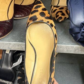 Buffalo Exchange - Madmen heels - Used, Vintage & Consignment Near Me - Tucson, Arizona Buffalo Exchange - Madmen heels - Used, Vintage & Consignment Near Me - Tucson, Arizona