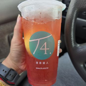 T4 - Miss Annie's Strawberry Lemon Tea with aloe - Taiwanese Near Me - Bellevue, Washington T4 - Miss Annie's Strawberry Lemon Tea with aloe - Taiwanese Near Me - Bellevue, Washington