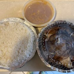 Quisqueya Restaurant - Roasted chicken, rice & beans to go
