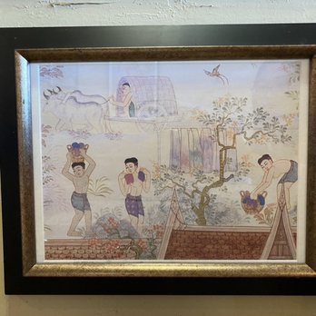 Moo Dang - Interior - Thai Near Me - Reno, Nevada