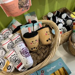 White Paw, Boba, Sushi, & Pawtron White Paw, Boba, Sushi, & Pawtron