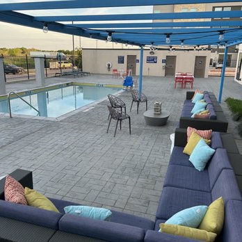 Tru by Hilton Terrell - Hotels Near Me - Terrell, Texas