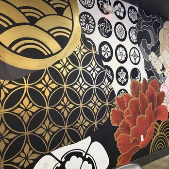 Kuidaore Handroll Bar - Back wall art is pretty dope - Bars Near Me - Oakland, California Kuidaore Handroll Bar - Back wall art is pretty dope - Bars Near Me - Oakland, California