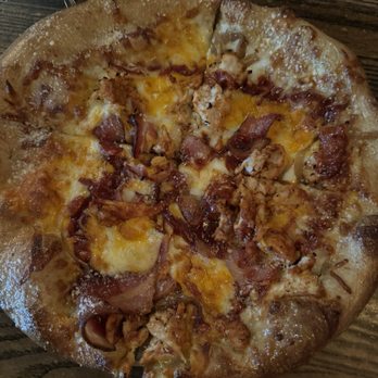 Mellow Mushroom Franklin - Pizza Near Me - Franklin, Tennessee
