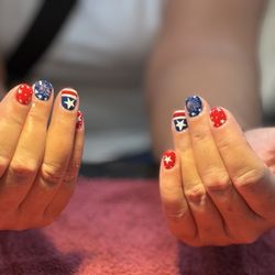 Lee Spa Nails