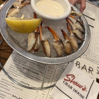 Shaw's Crab House - Crab Fingers - Seafood Near Me - Chicago, Illinois