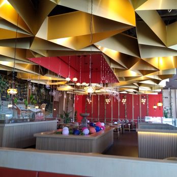 Royal Rooster Shawarma - Inside the restaurant - Fast Food Near Me - Ottawa, Ontario Royal Rooster Shawarma - Inside the restaurant - Fast Food Near Me - Ottawa, Ontario