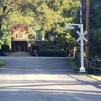 Buffalo Trace Distillery - Barrel run - Distilleries Near Me - Frankfort, Kentucky