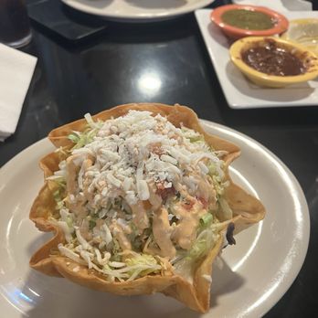 Sabroso - Taco Salad - Mexican Near Me - Maplewood, Missouri Sabroso - Taco Salad - Mexican Near Me - Maplewood, Missouri