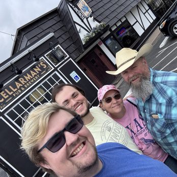 Cellarman's Pub & Brewery - Bars Near Me - Sherman, Texas