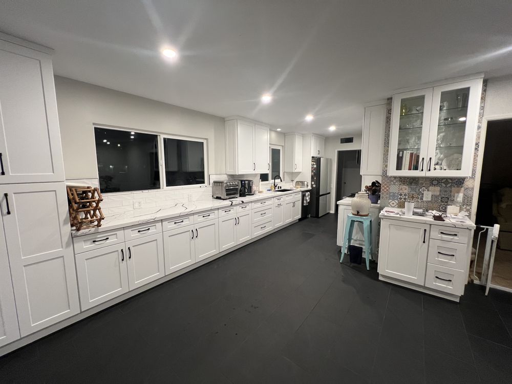 J and S Cabinet Services