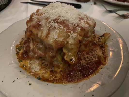 Gino's Restaurant by null