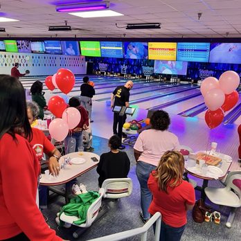Vestavia Bowl - Our group - Bowling Near Me - Vestavia, Alabama Vestavia Bowl - Our group - Bowling Near Me - Vestavia, Alabama