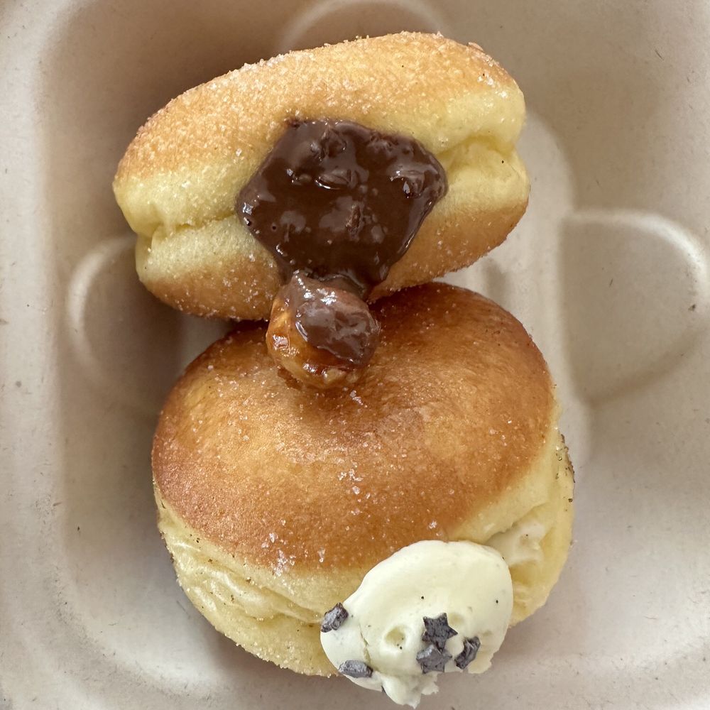 Doughweime - Bakeries Near Me - Union City, California
