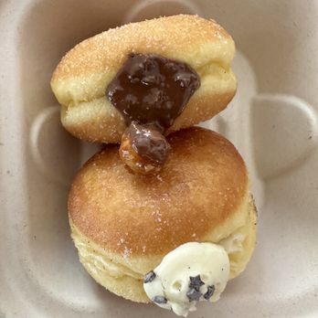 Doughweime - Bakeries Near Me - Union City, California