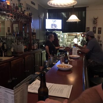 Winfield's Pub - American Near Me - Buffalo, New York