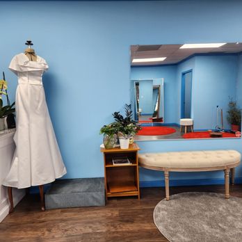 Artistic Alterations - Sewing & Alterations Near Me - Dunwoody, Georgia Artistic Alterations - Sewing & Alterations Near Me - Dunwoody, Georgia