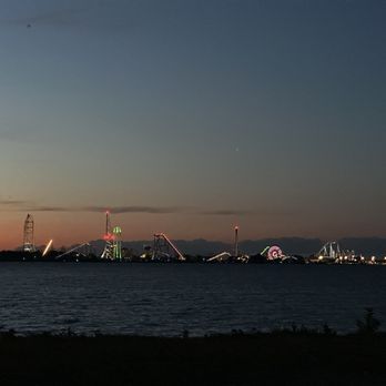 Bayfront Resort at Cross View - Night time view of Cedar Point. - RV Parks Near Me - Sandusky, Ohio Bayfront Resort at Cross View - Night time view of Cedar Point. - RV Parks Near Me - Sandusky, Ohio
