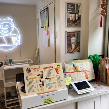 Yokee Milk Tea - Cash register. Area. - Bubble Tea Near Me - Oakland, California