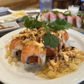 Tuna Time - Sexy Spicy Salmon Crunch Roll - Sushi Bars Near Me - Yucaipa, California