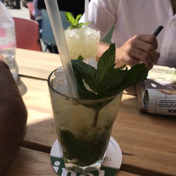 Makamaka - Mint Mojito - Burgers Near Me - Barcelona, B Makamaka - Mint Mojito - Burgers Near Me - Barcelona, B