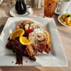 White Lion Restaurant - Cinnamon French Toast