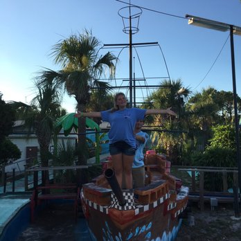 Goofy Golf - Titanic! - Amusement Parks Near Me - Panama City Beach, Florida Goofy Golf - Titanic! - Amusement Parks Near Me - Panama City Beach, Florida
